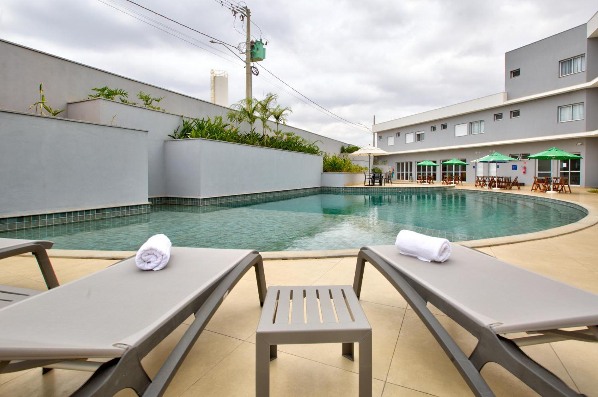 Comfort Hotel Serra Da Canastra São João Batista do Glória エクステリア 写真