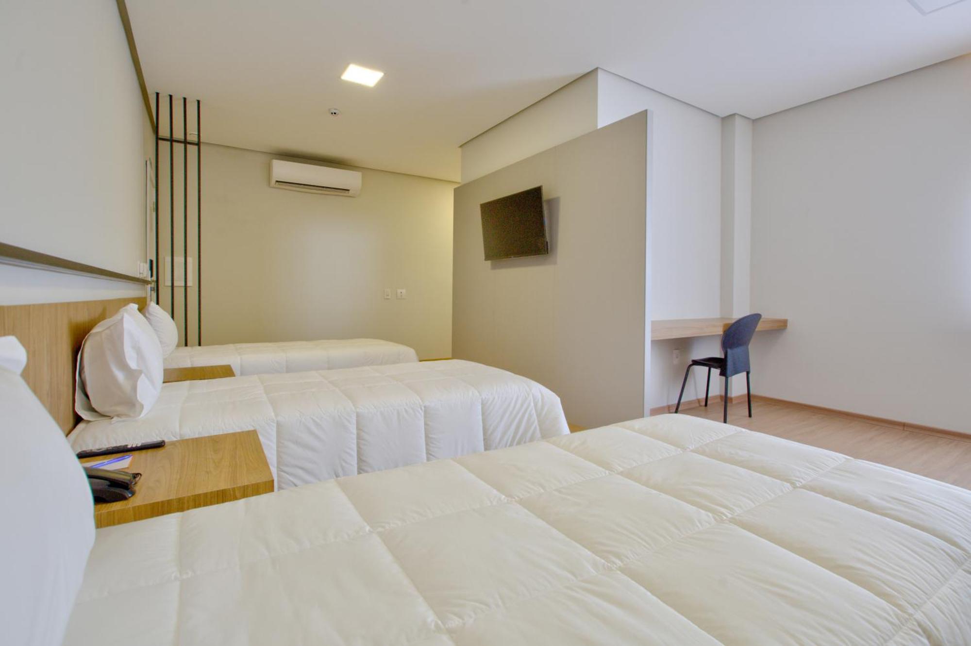 Comfort Hotel Serra Da Canastra São João Batista do Glória エクステリア 写真