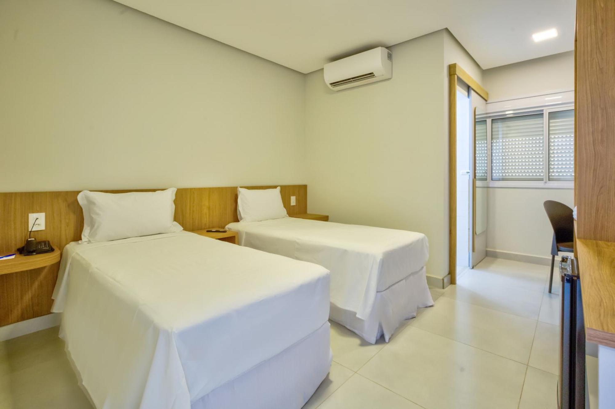 Comfort Hotel Serra Da Canastra São João Batista do Glória エクステリア 写真
